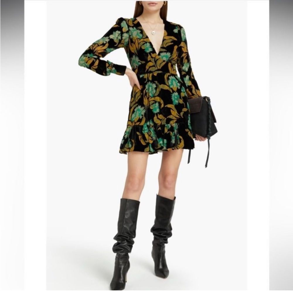 Saloni NWT Pia Velvet Silk Dress size 2